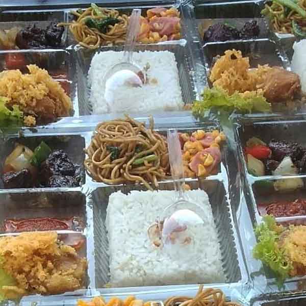 nasi kotak Kei Besar Utara Timur - Maluku