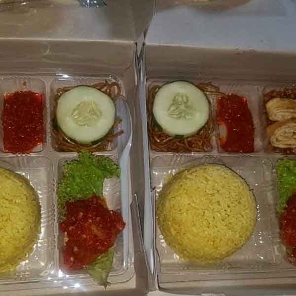 nasi kuning Darussalam - Nanggroe Aceh Darussalam