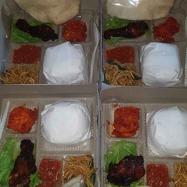 nasi kotak Atang Senjaya - Bogor